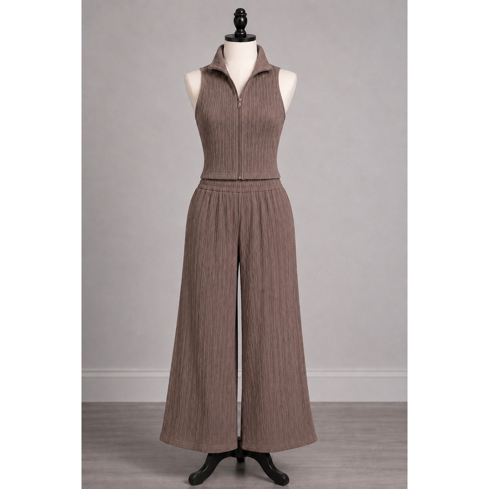 Love Poem by Block Coco Brown Plisse 2 Piece Set Zip Top Lg & Wide Leg Pants Med